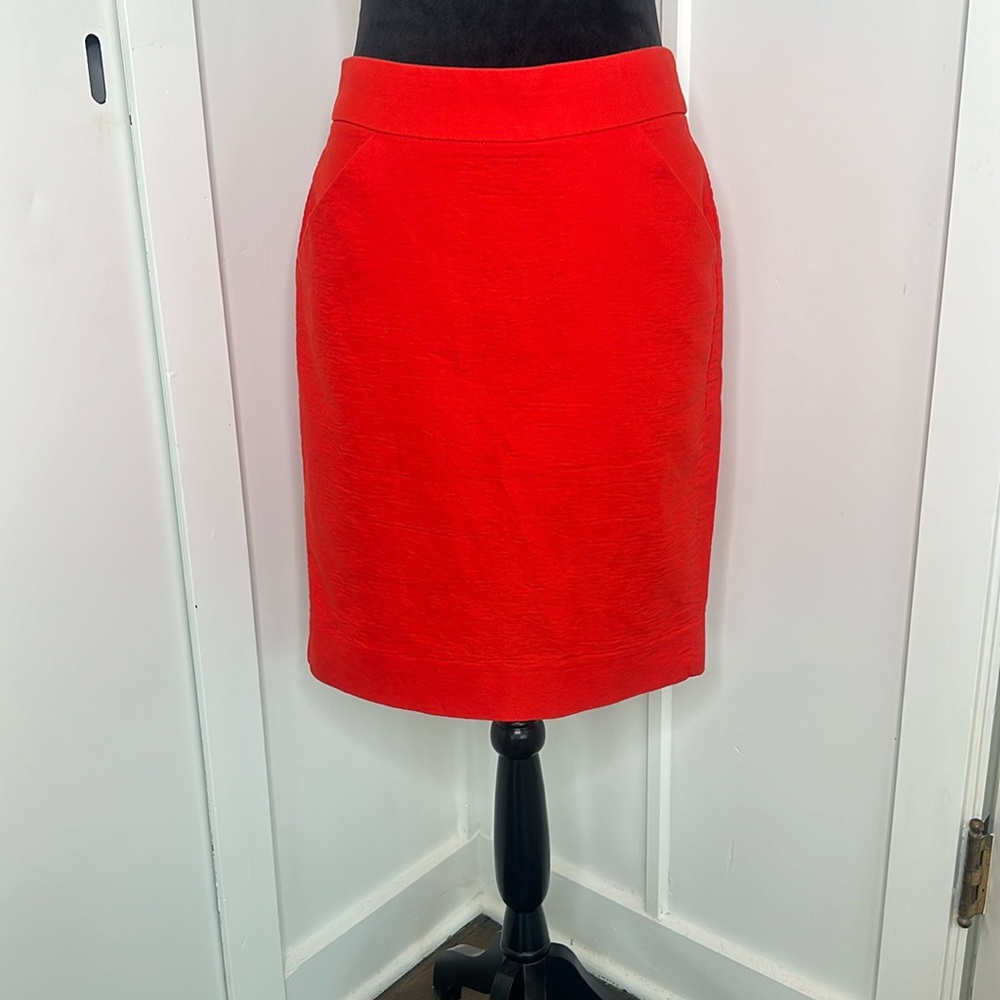 J Crew The Pencil Skirt in bright vermillion with pockets back zip size 4